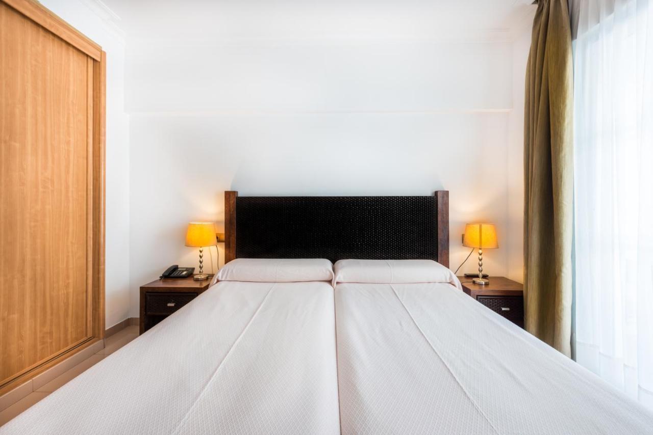 Hotel Toboso Apar - Turis à Nerja Extérieur photo